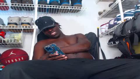 Snapshot of bigbryson1 chatting on 08/03/26, 10:57 Bryson online show from 08/03/26, 10:57