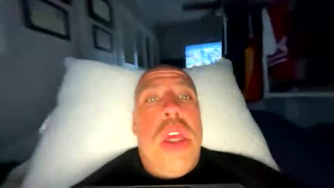 Snapshot of bigburrito714 chatting on 03/02/26, 04:47 bigburrito714 online show from 03/02/26, 04:47