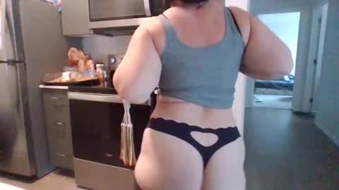 Snapshot of bigbutt35 chatting on 02/17/26, 07:09 bigbutt35 online show from 02/17/26, 07:09