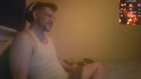 Snapshot of bigcawwwk chatting on 12/13/24, 12:39 Jon - Im Straight online show from 12/13/24, 12:39