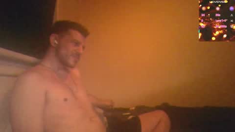 Snapshot of bigcawwwk chatting on 01/17/25, 03:45 Jon - Im Straight online show from 01/17/25, 03:45
