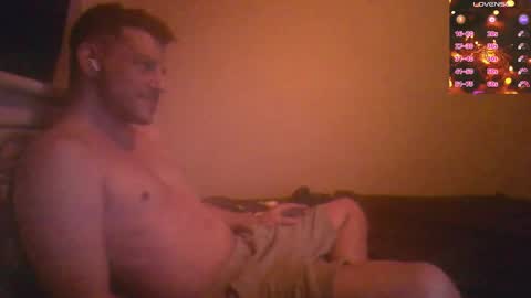 Snapshot of bigcawwwk chatting on 01/25/25, 09:15 Jon - Im Straight online show from 01/25/25, 09:15