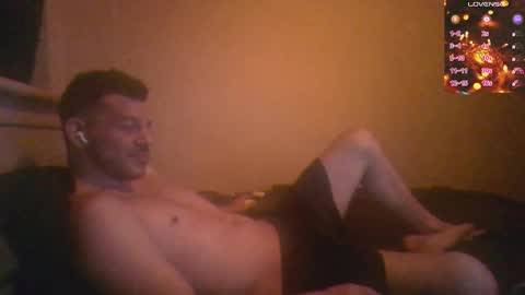 Snapshot of bigcawwwk chatting on 01/26/25, 06:59 Jon - Im Straight online show from 01/26/25, 06:59
