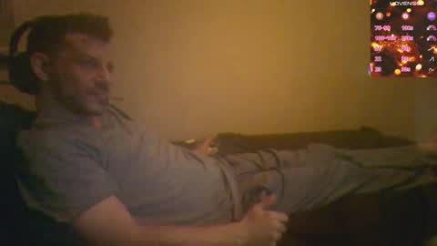 Snapshot of bigcawwwk chatting on 03/03/25, 03:52 Jon - Im Straight online show from 03/03/25, 03:52