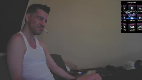 Snapshot of bigcawwwk chatting on 09/26/25, 01:31 Jon - Im Straight online show from 09/26/25, 01:31