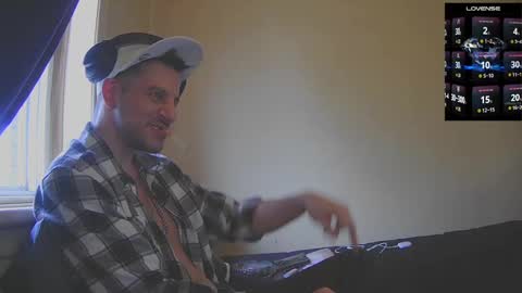 Snapshot of bigcawwwk chatting on 09/26/25, 01:37 Jon - Im Straight online show from 09/26/25, 01:37