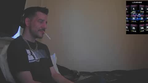 Snapshot of bigcawwwk chatting on 10/10/25, 07:46 Jon - Im Straight online show from 10/10/25, 07:46