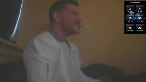 Jon - Im Straight online show from 06/10/26, 03:22