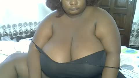 Snapshot of bigchocotities chatting on 01/07/25, 06:48 bigchocotities online show from 01/07/25, 06:48