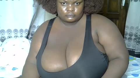 Snapshot of bigchocotities chatting on 01/08/25, 07:13 bigchocotities online show from 01/08/25, 07:13