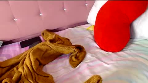 bigclit_luisa online show from 12/16/24, 08:20