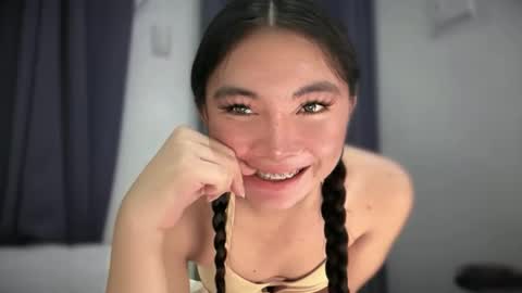 Yeng online show from 12/15/25, 03:49