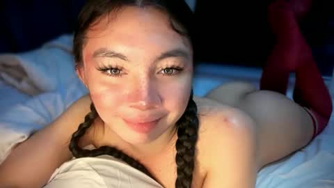 Yeng online show from 02/18/26, 02:24