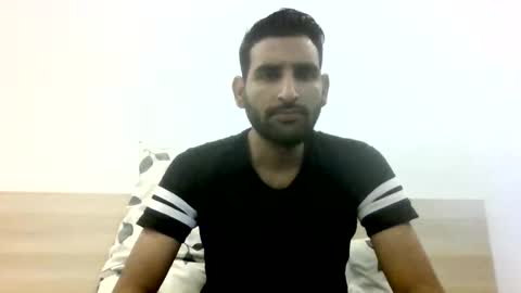 Snapshot of bigcockboy2580 chatting on 10/22/25, 07:41 akash online show from 10/22/25, 07:41