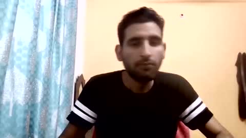 Snapshot of bigcockboy2580 chatting on 10/28/25, 07:49 akash online show from 10/28/25, 07:49