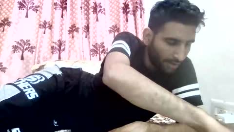 Snapshot of bigcockboy2580 chatting on 11/25/25, 08:58 akash online show from 11/25/25, 08:58