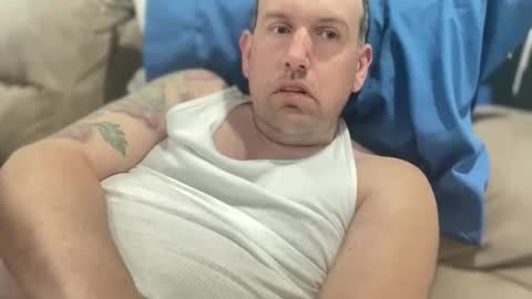 bigcocksuckingslut online show from 04/03/26, 05:00