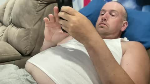 Snapshot of bigcocksuckingslut chatting on 06/12/26, 01:43 bigcocksuckingslut online show from 06/12/26, 01:43