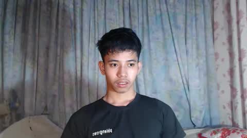 Snapshot of bigcockyummysexjosh chatting on 02/27/26, 01:00 bigcockyummysexjosh online show from 02/27/26, 01:00