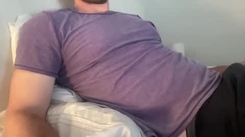 Snapshot of bigcollegecock69690 chatting on 01/21/25, 04:58 bigcollegecock69690 online show from 01/21/25, 04:58