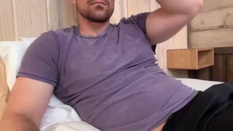 bigcollegecock69690 online show from 02/18/26, 10:06