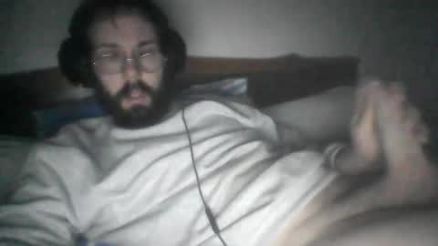 Snapshot of bigcookboy94 chatting on 12/31/24, 03:09 bigcookboy94 online show from 12/31/24, 03:09