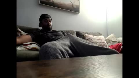 Snapshot of bigcumcanada chatting on 11/18/25, 09:41 bg online show from 11/18/25, 09:41