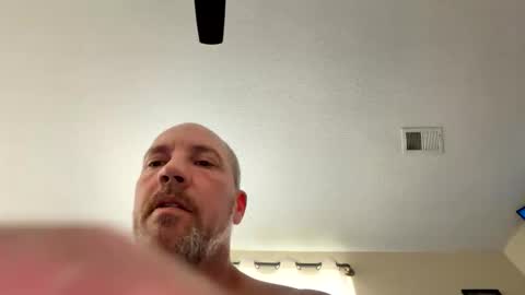bigd1979661866 online show from 04/15/26, 06:15