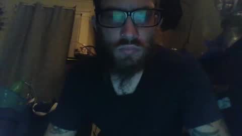 Snapshot of bigdaddy1231995 chatting on 12/20/25, 08:32 BigDaddykodack online show from 12/20/25, 08:32