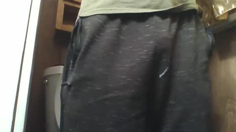 Snapshot of bigdaddy1231995 chatting on 02/15/26, 07:27 BigDaddykodack online show from 02/15/26, 07:27