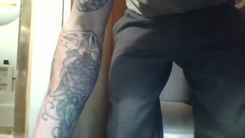 Snapshot of bigdaddy1231995 chatting on 03/12/26, 01:23 BigDaddykodack online show from 03/12/26, 01:23