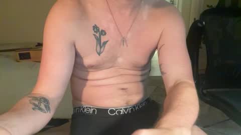 Snapshot of bigdickfunguy03 chatting on 12/20/25, 01:02 bigdickfunguy03 online show from 12/20/25, 01:02