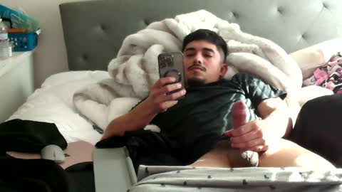 Snapshot of bigdickjoey1995 chatting on 01/08/25, 08:50 bigdickjoey1995 online show from 01/08/25, 08:50