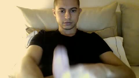 Snapshot of bigdickkkk2035 chatting on 01/13/25, 04:51 Big online show from 01/13/25, 04:51