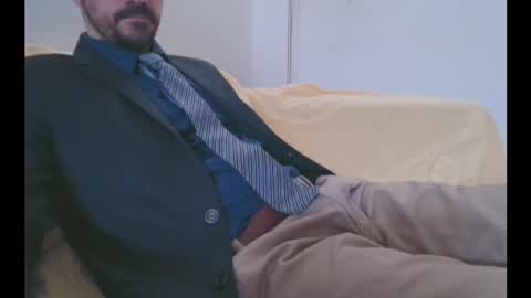 Snapshot of bigdicklikeanalsex chatting on 05/24/26, 12:32 bigcocky online show from 05/24/26, 12:32