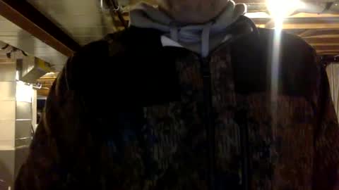 Snapshot of bigdickshowoff9877 chatting on 12/27/24, 04:47 Bigdickshowoff9877 online show from 12/27/24, 04:47