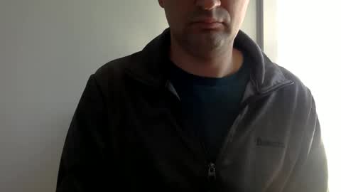 Snapshot of bigdickshowoff9877 chatting on 11/17/25, 03:18 Bigdickshowoff9877 online show from 11/17/25, 03:18