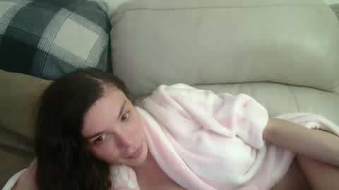 Snapshot of bigdicktrannynicole chatting on 12/17/24, 07:37 bigdicktrannynicole online show from 12/17/24, 07:37