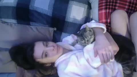 Snapshot of bigdicktrannynicole chatting on 01/03/25, 09:58 bigdicktrannynicole online show from 01/03/25, 09:58