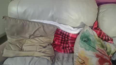 Snapshot of bigdicktrannynicole chatting on 01/24/25, 09:28 bigdicktrannynicole online show from 01/24/25, 09:28