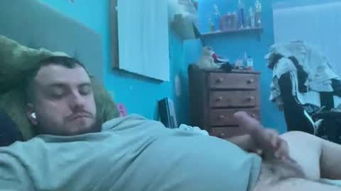 Snapshot of bigdickvin69 chatting on 09/13/25, 05:40 bigdickvin69 online show from 09/13/25, 05:40