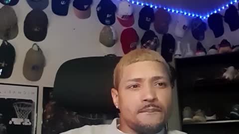 QuietboyWill online show from 09/20/25, 07:53