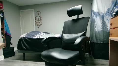 Snapshot of bigdickyduby chatting on 03/06/25, 03:57 George Forest Dickyduby on all Socials online show from 03/06/25, 03:57