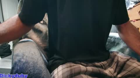 Snapshot of bigdickyduby chatting on 10/18/25, 01:19 George Forest Dickyduby on all Socials online show from 10/18/25, 01:19