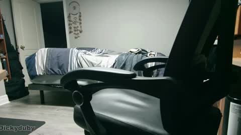 George Forest Dickyduby on all Socials online show from 04/16/26, 03:29