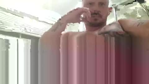 Snapshot of bigdogjye93 chatting on 12/24/24, 02:01 Jay online show from 12/24/24, 02:01