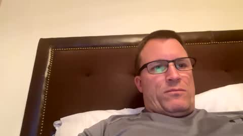 bigger22332233 online show from 12/14/24, 01:28