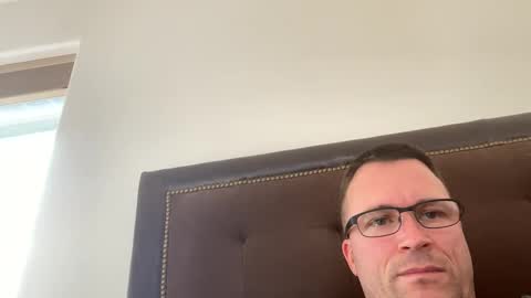 bigger22332233 online show from 01/08/25, 07:24