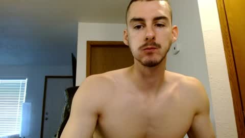 Snapshot of biggerbradd chatting on 06/21/26, 03:58 biggerbradd online show from 06/21/26, 03:58