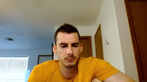 Snapshot of biggerbradd chatting on 07/22/26, 01:36 biggerbradd online show from 07/22/26, 01:36